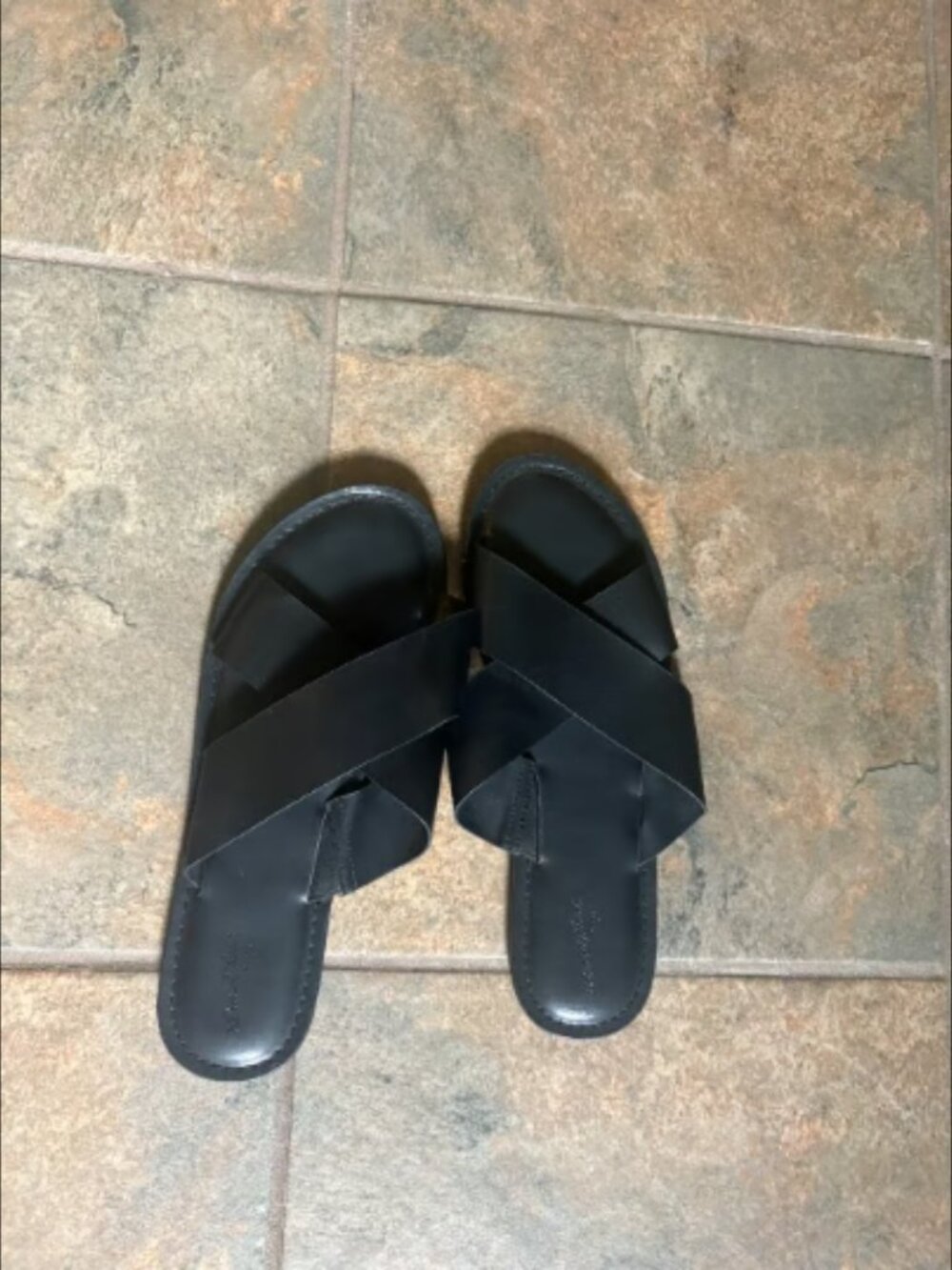 Universal Thread Black stappy sandals